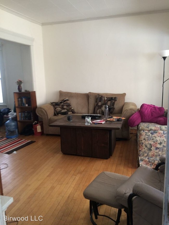 Building Photo - 1312 Chandler St