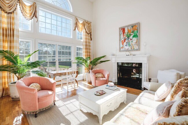 Foto del edificio - 22 Parrish Pond Ln