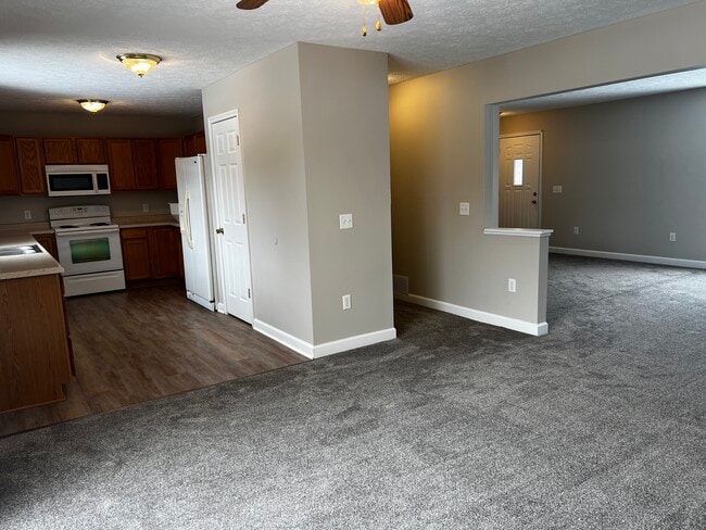 Foto del edificio - 5010 Delray Dr