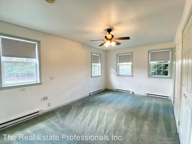 Foto del edificio - 5 br, 2 bath House - 1050 W. Cedarville Road