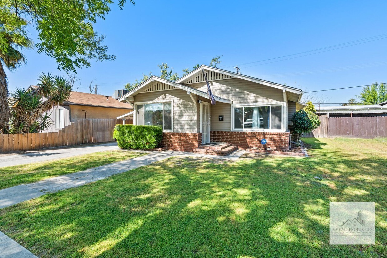 Primary Photo - 1459 N. Ferger Ave