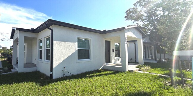 Foto del edificio - 3099 15th Ave S