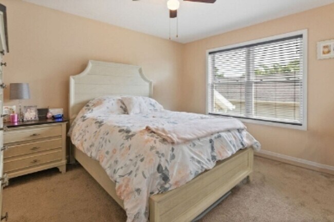 Foto del edificio - 2550 60th St SE