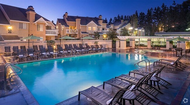 City Lights at Town Center Rentals Aliso Viejo, CA