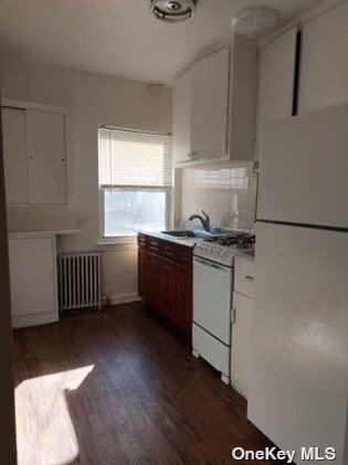 Building Photo - 85-29-85-52 52nd Ave