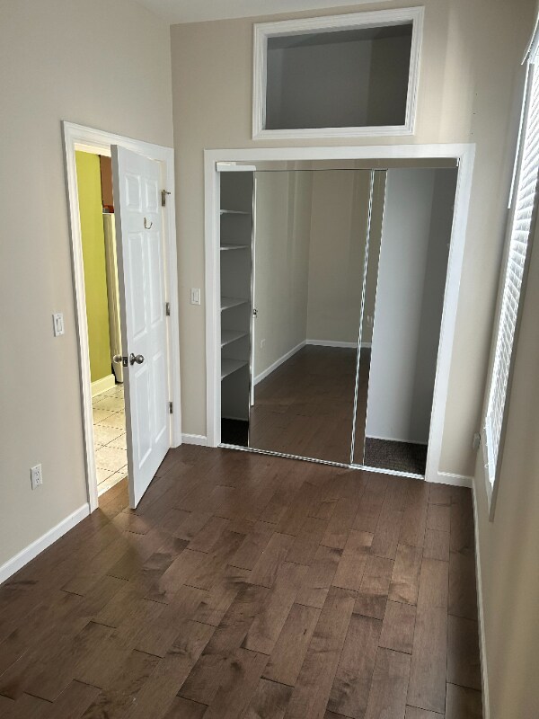 Building Photo - 2832 N Christiana Ave