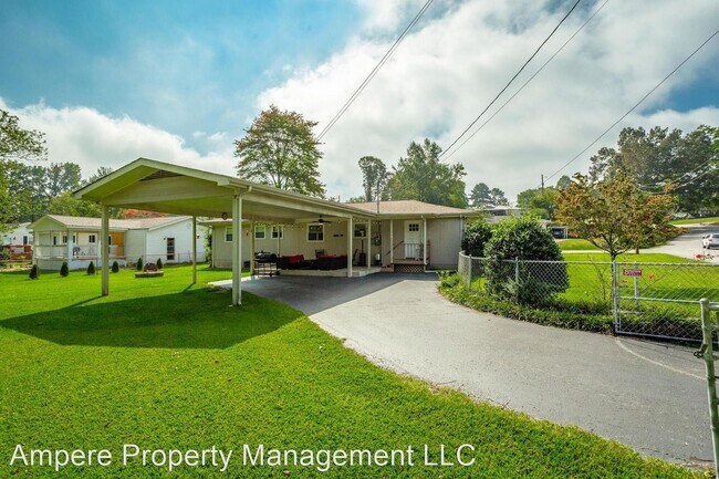 Building Photo - 3 br, 1.5 bath House - 3609 Maiden Dr