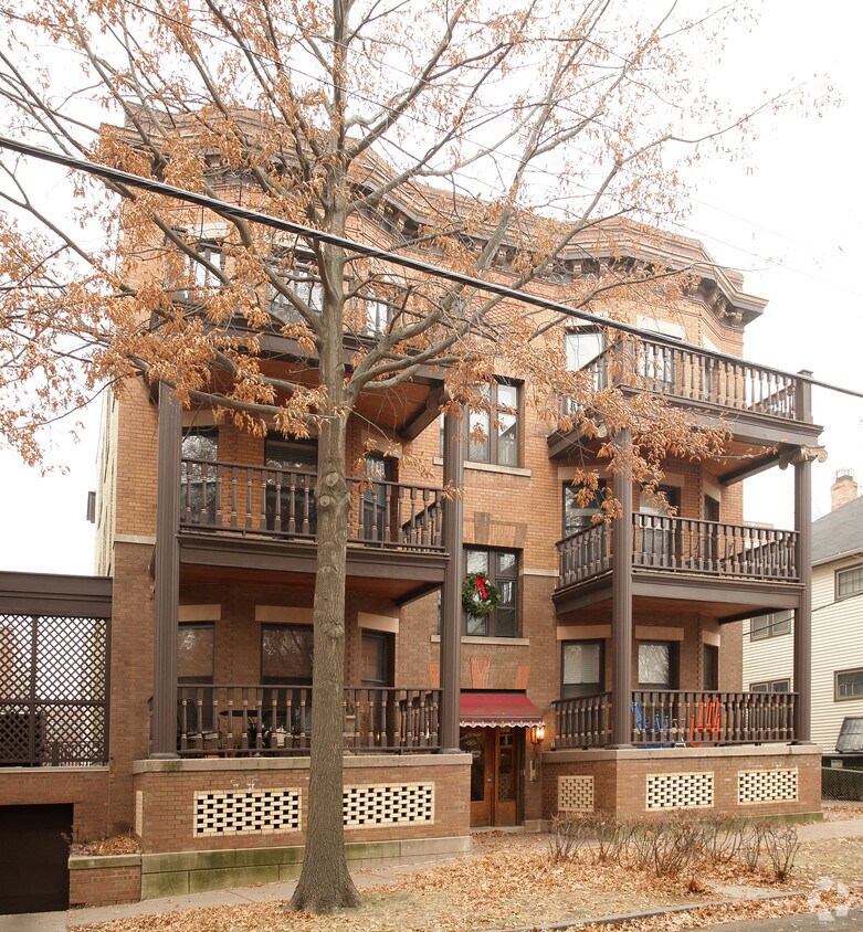 207 Virginia St, Saint Paul, MN 55102 Apartments Saint Paul, MN