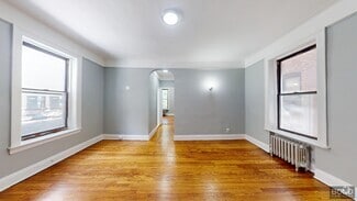 Building Photo - 215 W 80th St