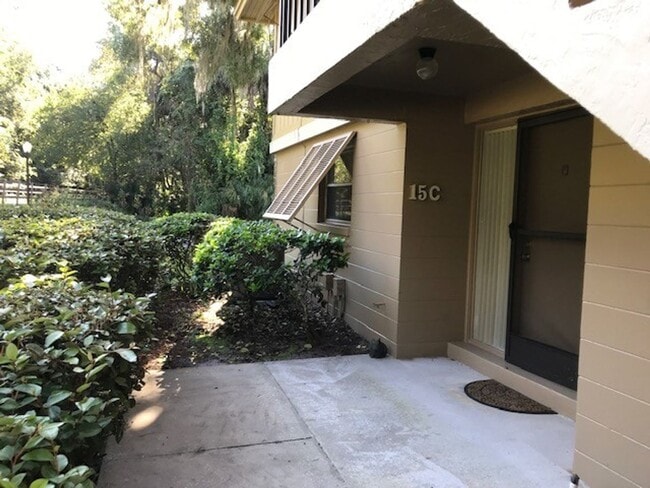 Building Photo - MOVE IN READY CONDO
