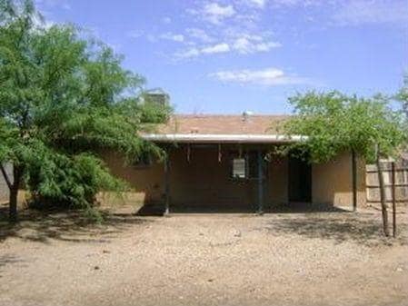 Foto del edificio - 9221 W Gary Rd