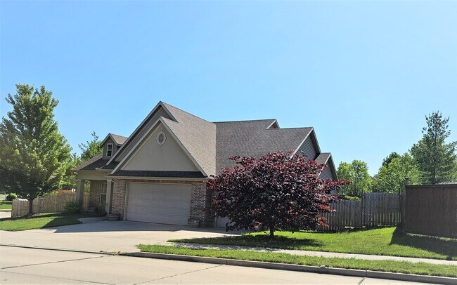 Building Photo - 3210 Belinda Ct