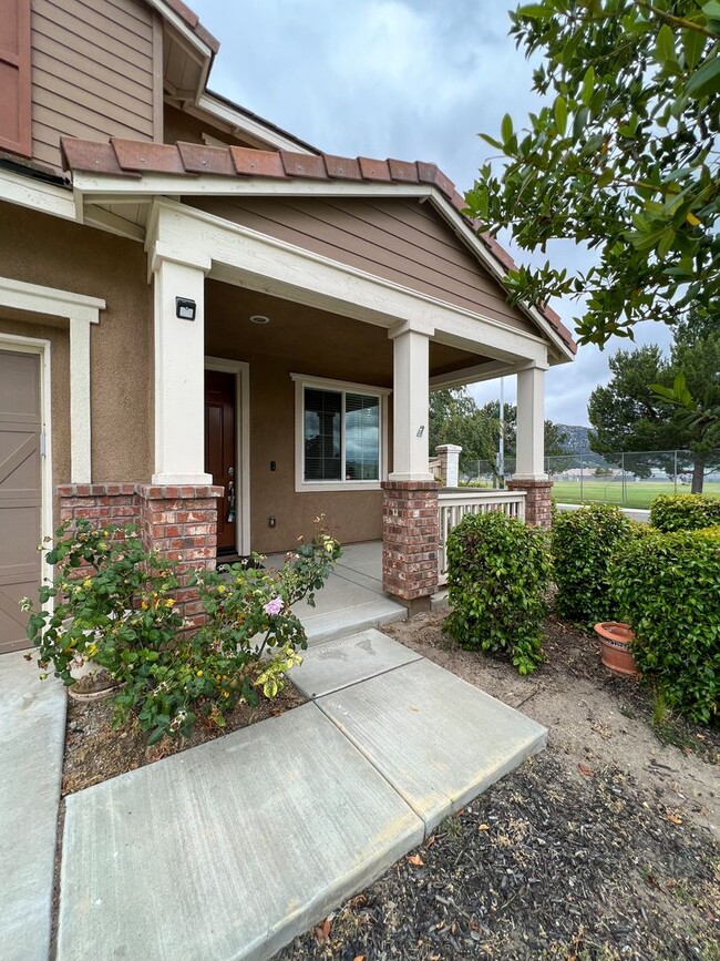 Building Photo - COMING SOON! Beautiful Redhawk home locate...
