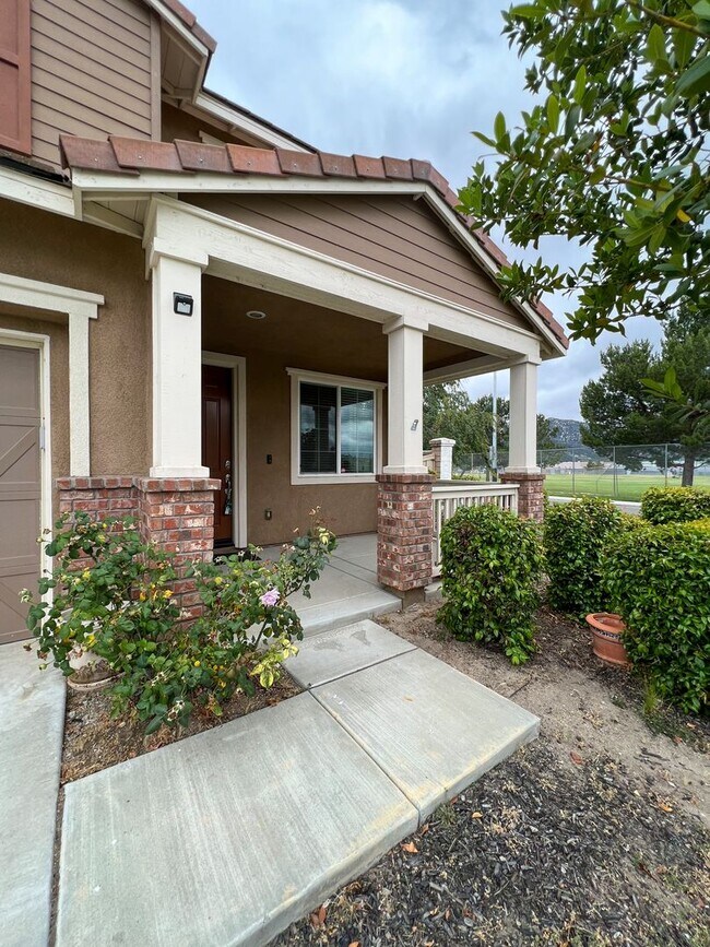 Foto del edificio - COMING SOON! Beautiful Redhawk home locate...