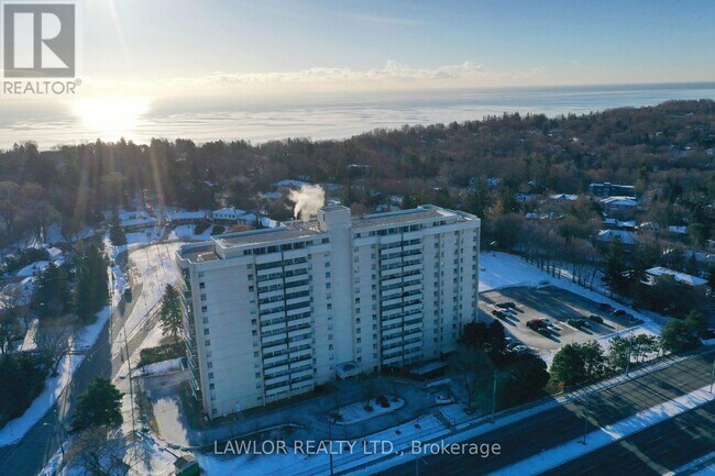 Building Photo - 3311-3311 Kingston Rd
