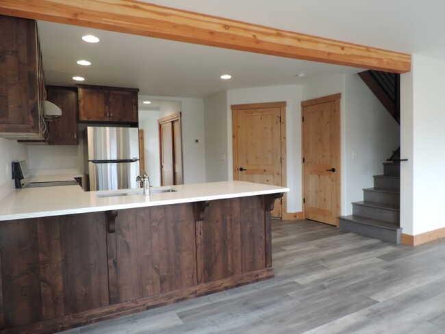 Building Photo - Application Pending - Pet Friendly Home fo...