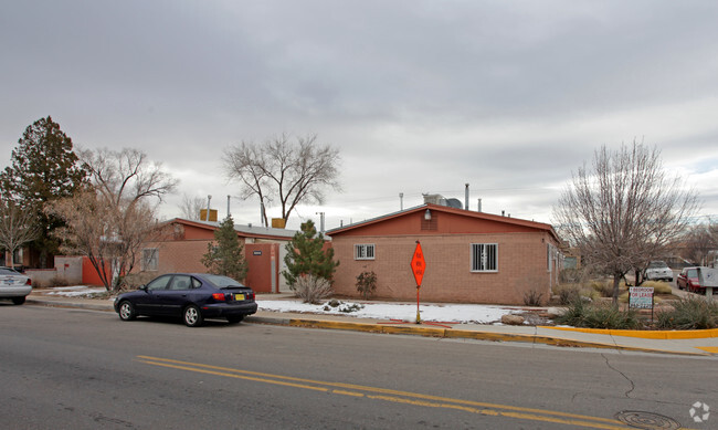 Building Photo - 1120 Lead Ave SW