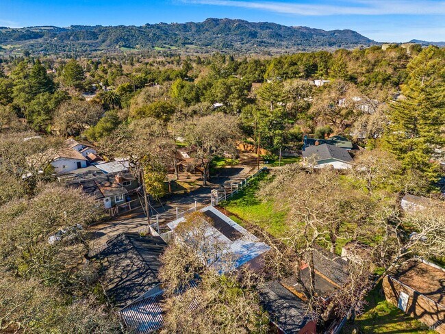 Building Photo - 891 Arroyo Rd