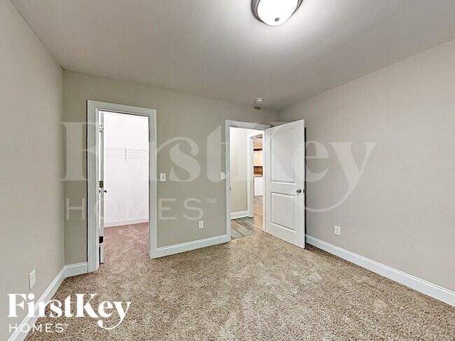 Foto del edificio - 529 Harris St NW