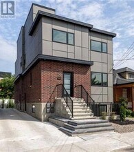 Building Photo - 359-359 Whitby Ave