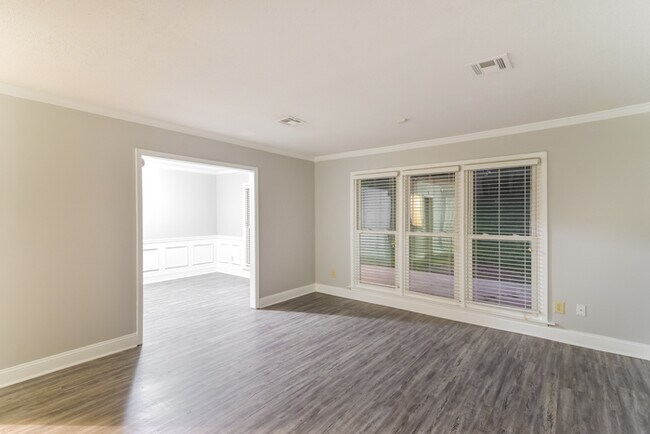 Foto del edificio - Adorable 4 Bedroom in Montgomery!