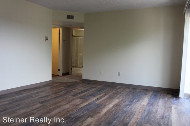 Building Photo - 7816 Sailor Pl