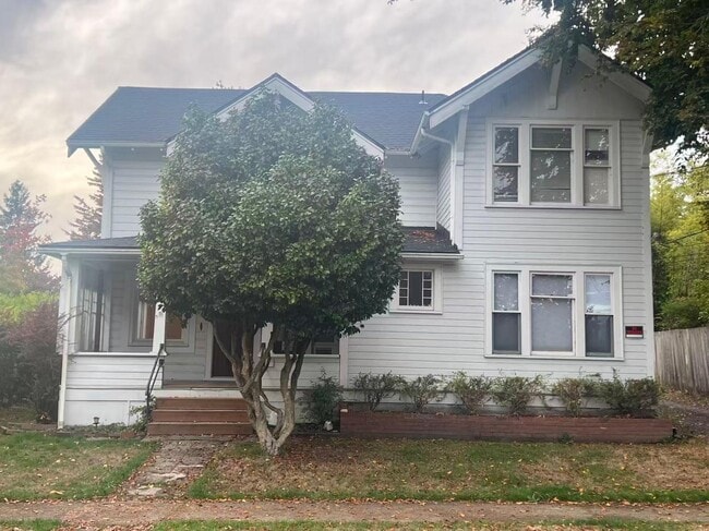 Building Photo - 322 Avenue A