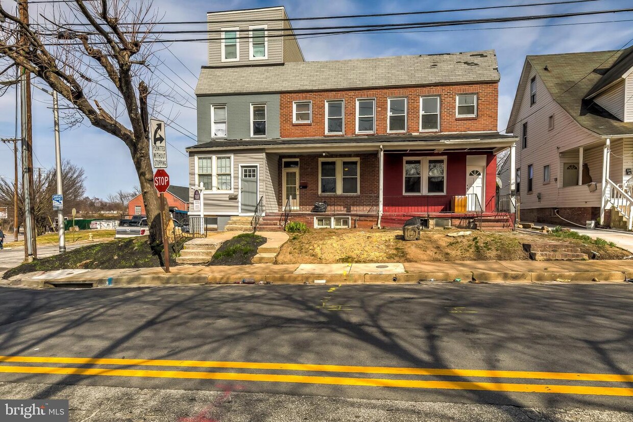 Primary Photo - 929 N Kresson St