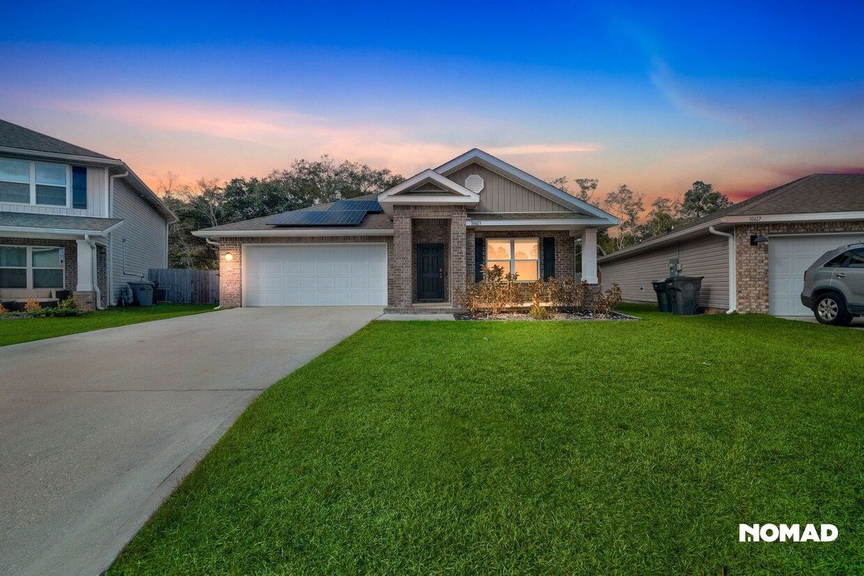 Primary Photo - Spacious 4BR House in Pensacola