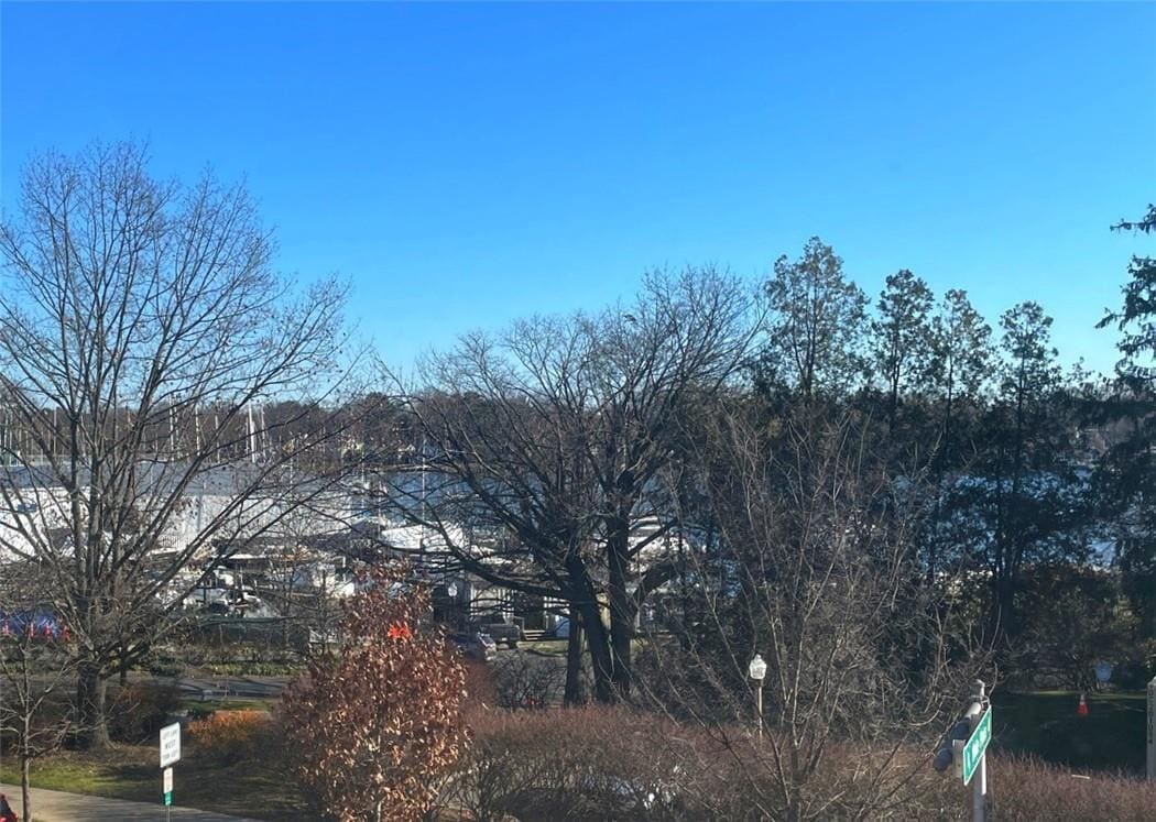 Foto principal - 136 W Boston Post Rd