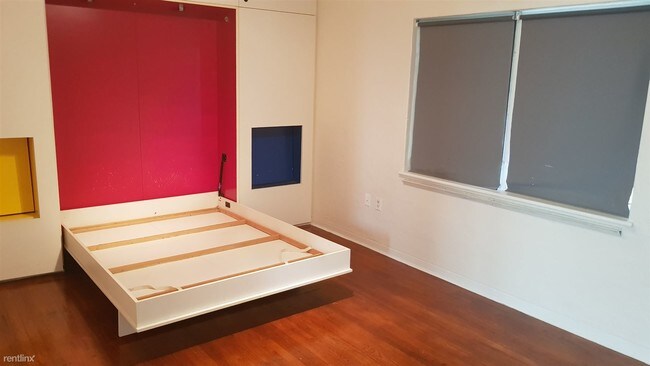 Building Photo - Studio, 1 bath Condo - 1560 Jefferson Ave