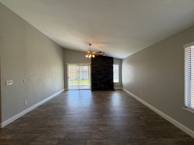 Building Photo - 7921 Cold Spray Ct
