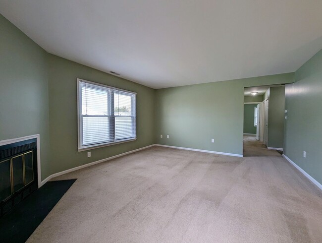 Foto del edificio - Discover Tranquil Living in Georgetown: A ...