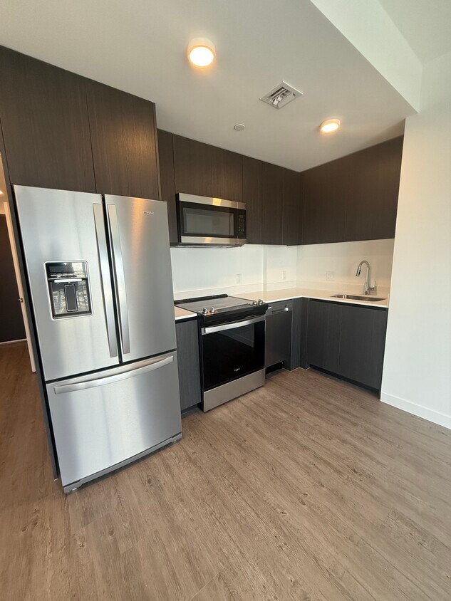 Photo - 190 NE 26th St (Miami, FL)