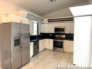Foto del edificio - 4411 NE 13th Terrace