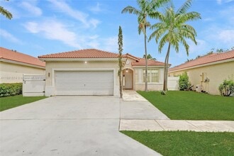 Building Photo - 3041 SW 88th Ave