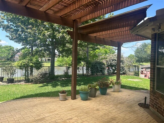 Foto del edificio - 2506 Orchid Creek Dr