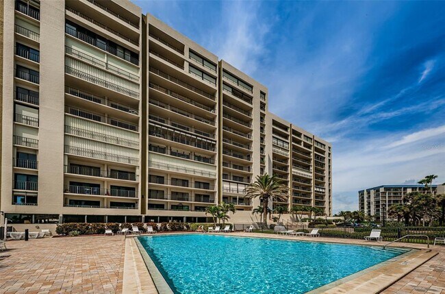 Foto del edificio - 1480 Gulf Blvd