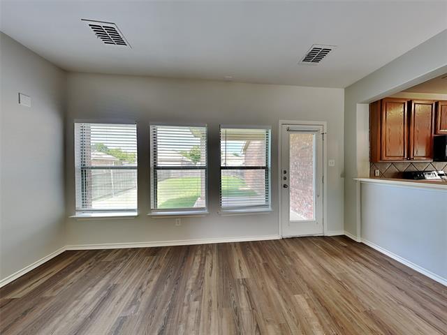 Building Photo - 1525 Trent Dr