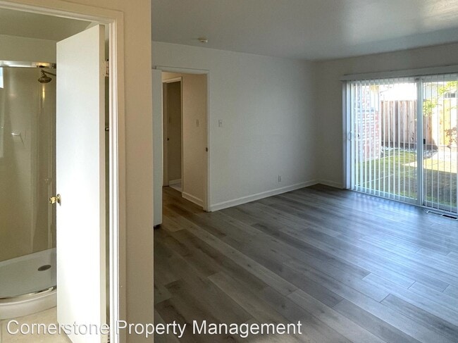 Building Photo - 3 br, 2 bath House - 3158 Balmoral Drive