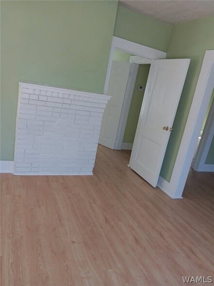 Foto del edificio - 512 34th Ave W