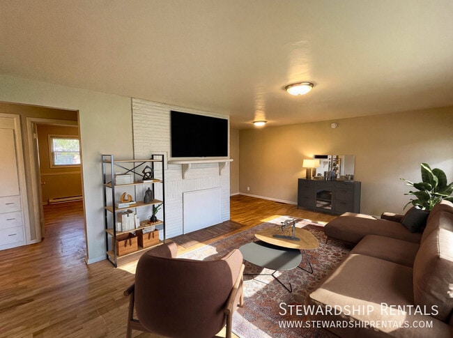 Foto del edificio - 2960 Alder St