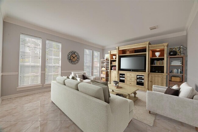 Foto del edificio - 2112 Limrick Dr