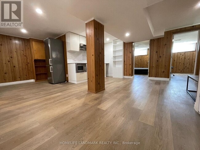 Building Photo - 3523 Orion Crescent