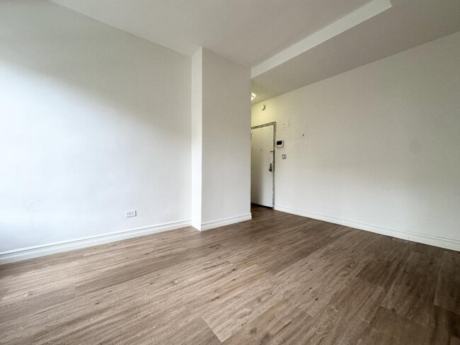Building Photo - 1 bedroom in NEW YORK NY 10025