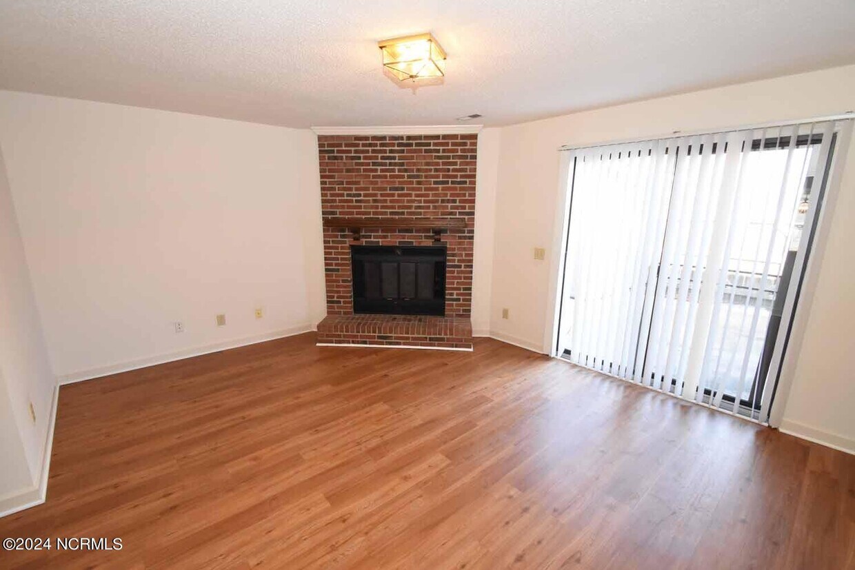 Building Photo - 2041 Quail Ridge Rd