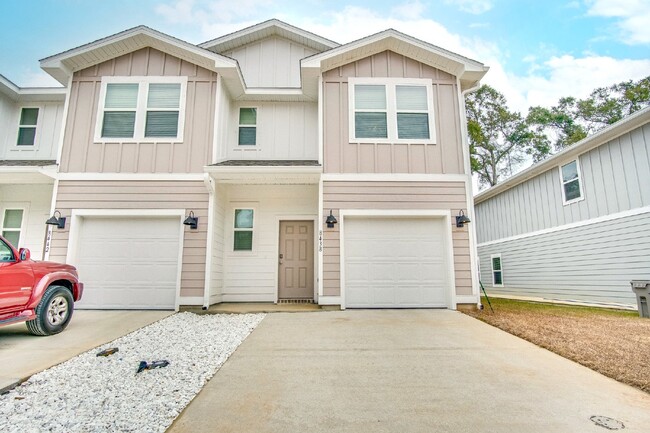 Foto del edificio - New construction townhome in NE Pensacola!