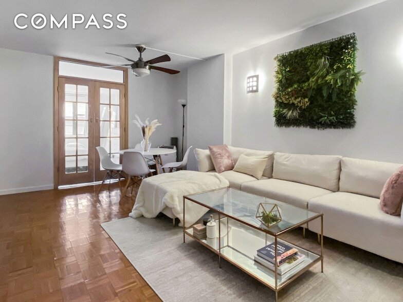 Foto principal - 222 W 14th St