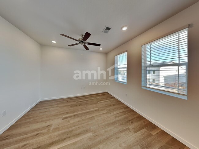 Foto del edificio - 26148 E Calhoun Pl