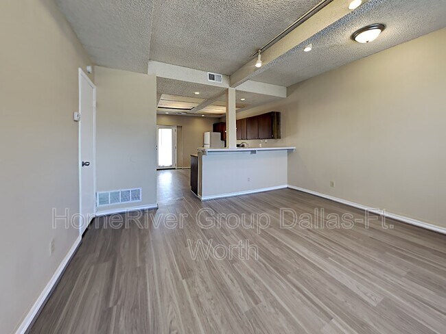 Building Photo - 1312 Cordell St